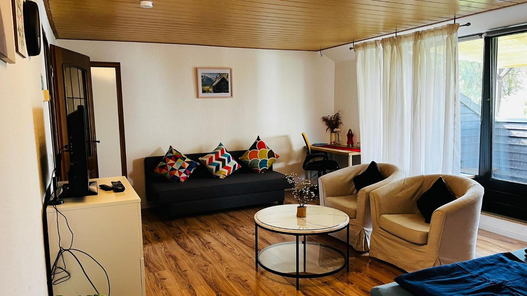 Private Studio Apartment With Balcony In Dortmund-Brackel Eksteriør billede
